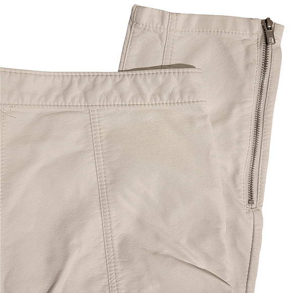 Free People White Faux Leather High Rise Ankle Zip Moto Pants NWT - Picture 12 of 15
